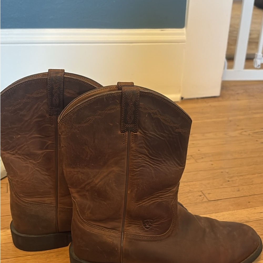 Ariat Tan Leather Boots